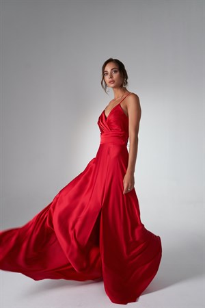 İpek Saten Askılı Elbise Kırmızı